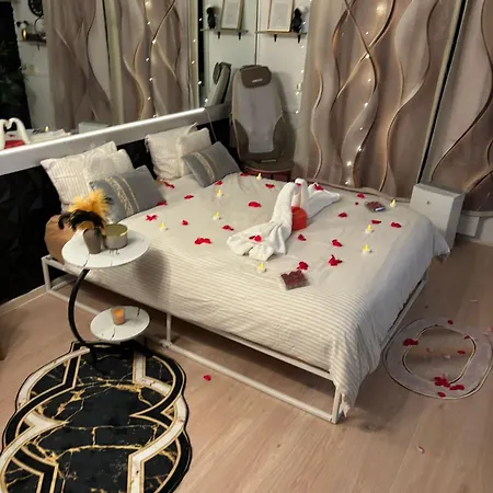 Evasion Romantique, Jacuzzi Massage Luminotherapie *