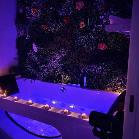 Evasion Romantique, Jacuzzi Massage Luminotherapie Carquefou
